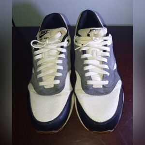 Nike Air MAX size 12